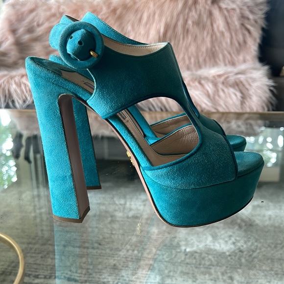 Turquoise blue suede Prada platform sandals - Picture 2 of 9